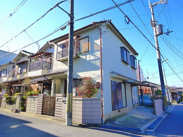 堀一戸建の外観