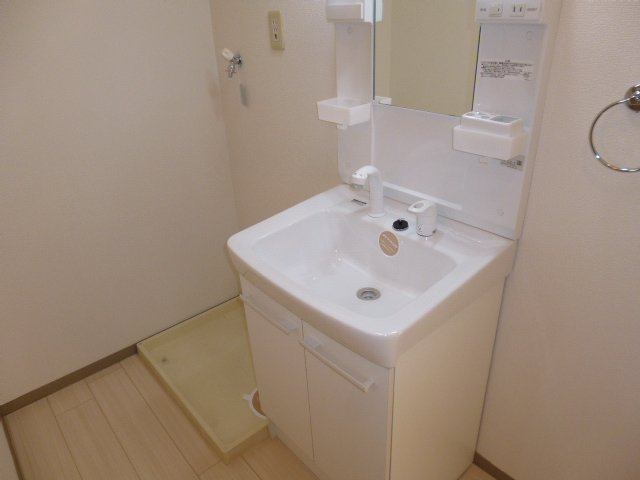 セジュール老松の洗面所|洗髪洗面化粧台