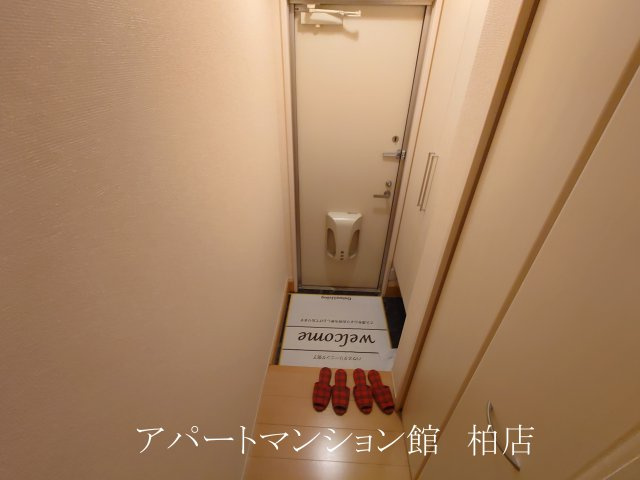 センターフィールドＢの居間・リビング