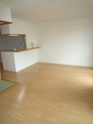 【居間・リビング】 | コウジィーコート園田