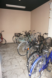 【駐車場】 | 駐輪場