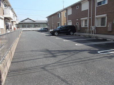 【駐車場】 | リビングタウン結城　Ｃ