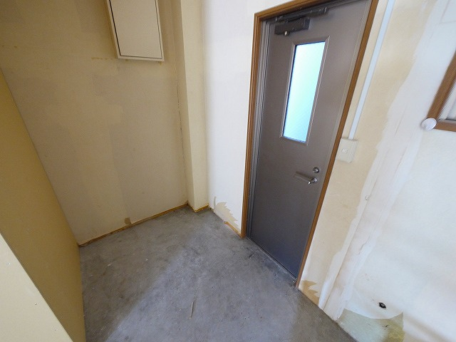 浦西ビルの内装