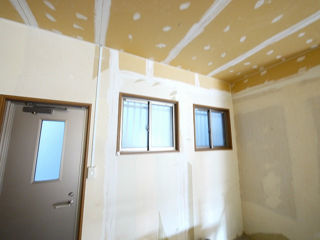 浦西ビルの内装