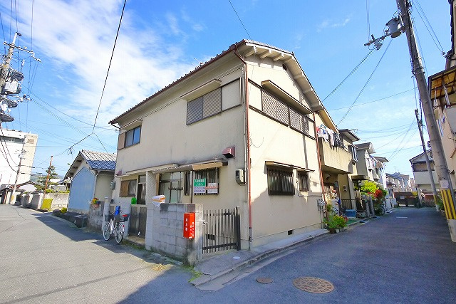 大安寺借家（5丁目）の外観