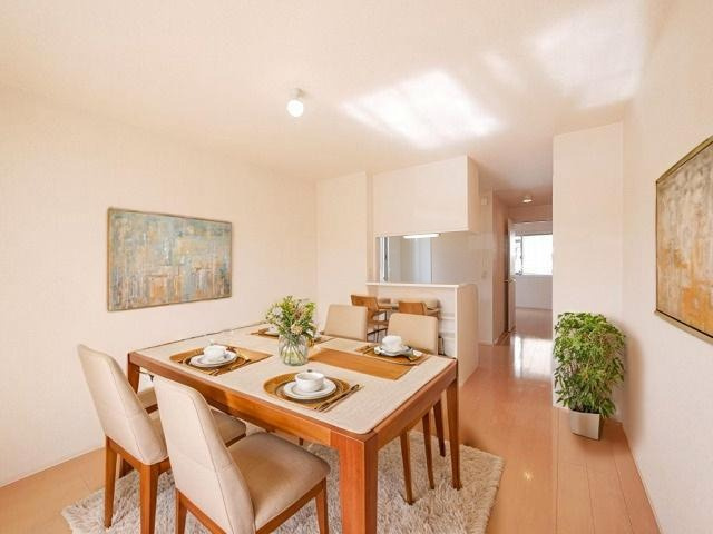 リビングタウン新大宮　Ｂ棟の居間・リビング|CGで家具等を配置したもので家具等は含まれません