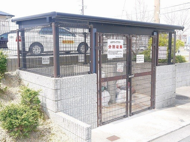 クレールうめみのその他共用部分|ゴミ置場