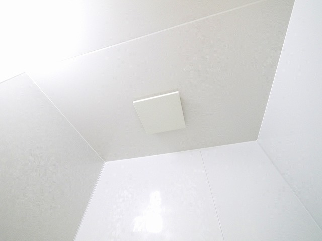 プレジール（西大寺小坊町）の設備|浴室内を快適に保つ換気扇
