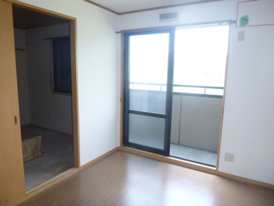 【居間・リビング】 | メゾン・リバーⅡ