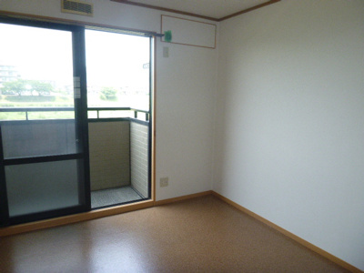 【洋室】 | メゾン・リバーⅡ