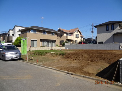 【前面道路含む現地写真】 | さいたま市緑区松木3丁目　売地全2区画