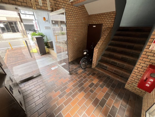 武村ハイツのロビー