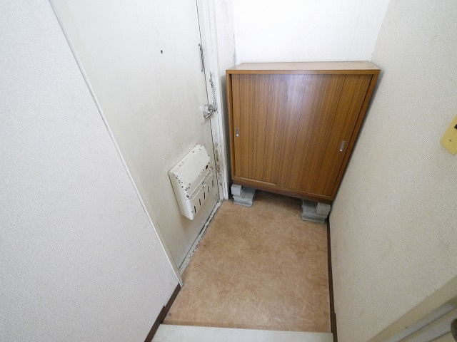 奈良ガーデンハイツの玄関|きれいな玄関です