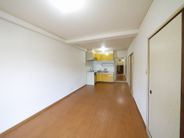 奈良ガーデンハイツの居間・リビング|居間です