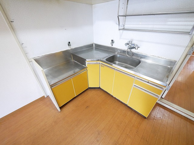 奈良ガーデンハイツのキッチン|使いやすいキッチンです