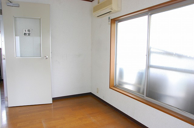 谷村店舗の内装