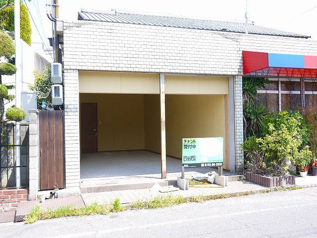 新谷店舗の外観