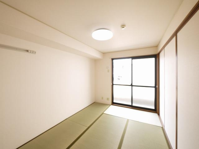 エスポワール（西九条町）の和室|和室があれば、来客や子供用のスペースとして活躍します