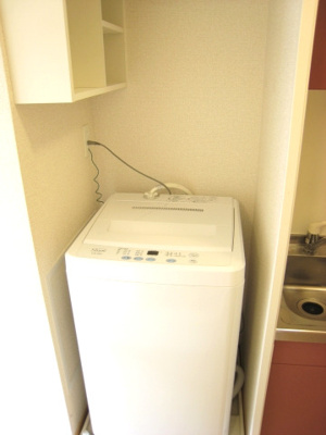 【設備】 | 言問 | 洗濯機が最初から設置され、すぐに使えます。