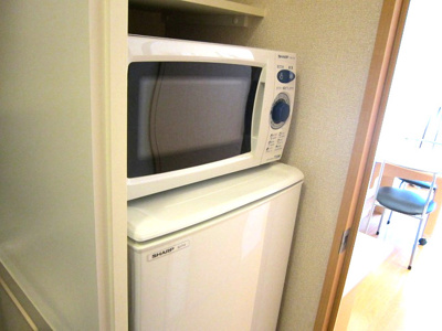 【その他共用部分】 | 言問 | 冷蔵庫。電子レンジ付きなので引越しが楽です。