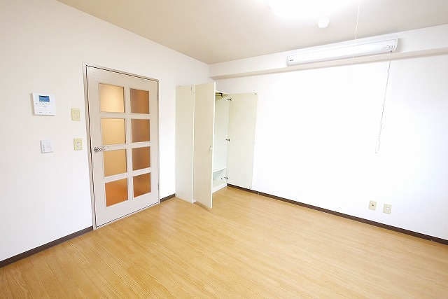 高畑マンションの内装|おしゃれな内装です