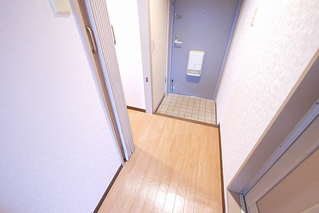 高畑マンションの玄関|毎日通る玄関はこちらです