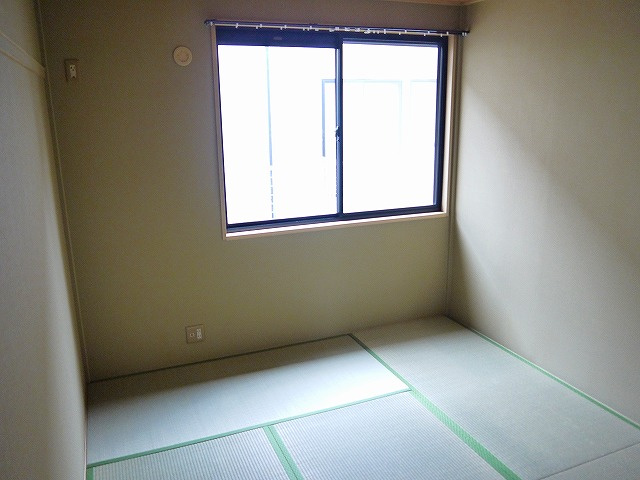 パナメゾン弐番館の和室|い草の香りが落ち着く素敵な和室です