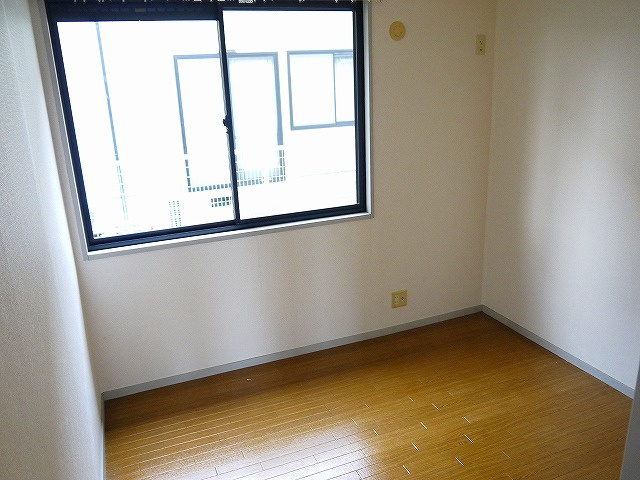 パナメゾン弐番館の子供部屋|ゆったりした子供部屋です