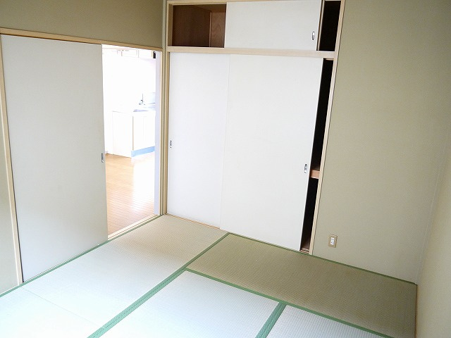 パナメゾン弐番館の和室|い草の香りが落ち着く素敵な和室です