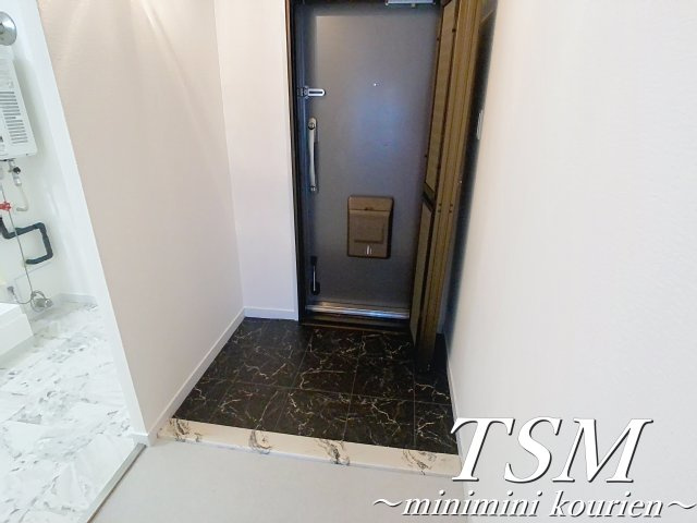 枚方光善寺スカイハイツの玄関