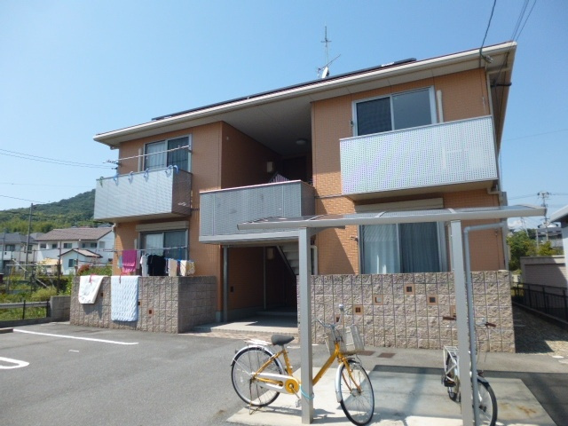 アヴァンセ