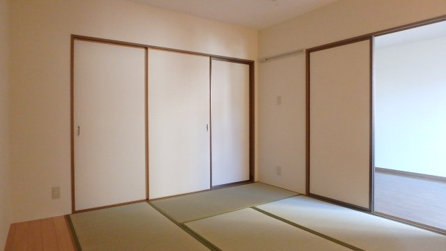 ドミール　A棟の和室