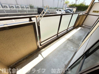 【バルコニー】