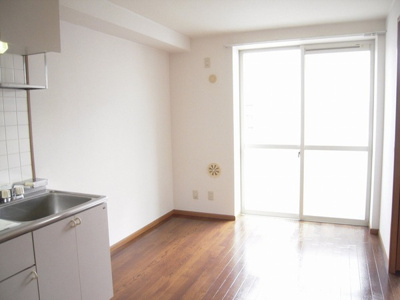 【居間・リビング】 | エスポワールメゾンＡ