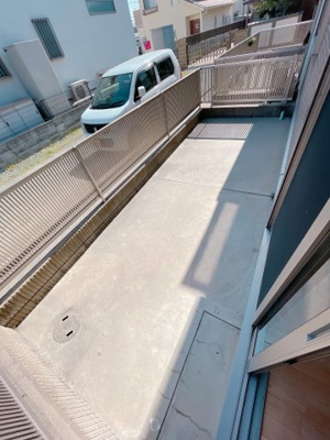 【バルコニー】 | ラフィーネ古田 | 写真は101参考