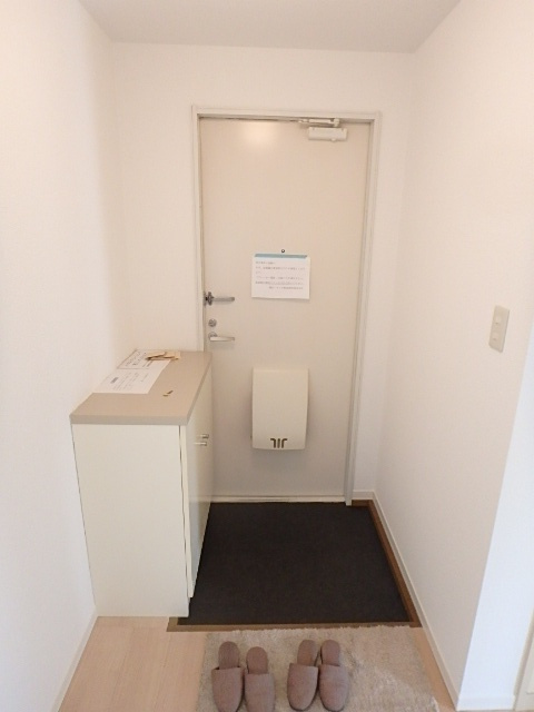 ベル友沢の玄関