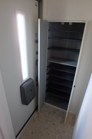 エストレリータの玄関