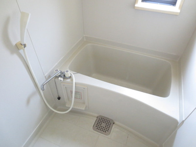 【浴室】 | メゾンゼルカバＢ棟