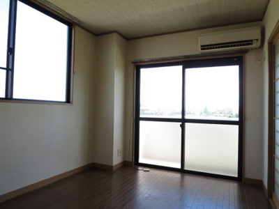 【洋室】 | パインコート