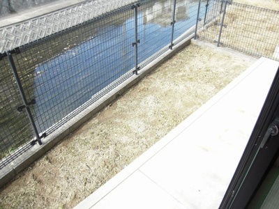 【バルコニー】 | メゾンアルカディア