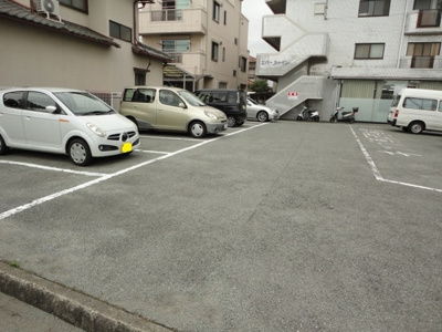 【駐車場】 | エバーシャイン