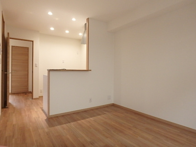 【居間・リビング】 | ルミエール北脇２ | １階のお部屋のお写真です