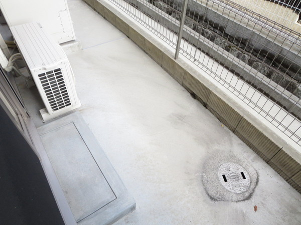 ヴィーヴル　ミュウのバルコニー
