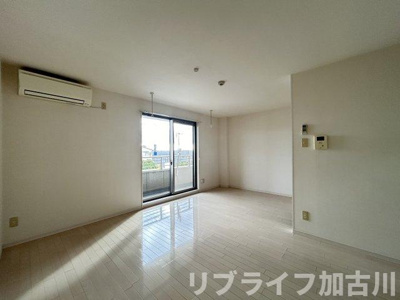 【洋室】 | ヴァンエステート北在家
