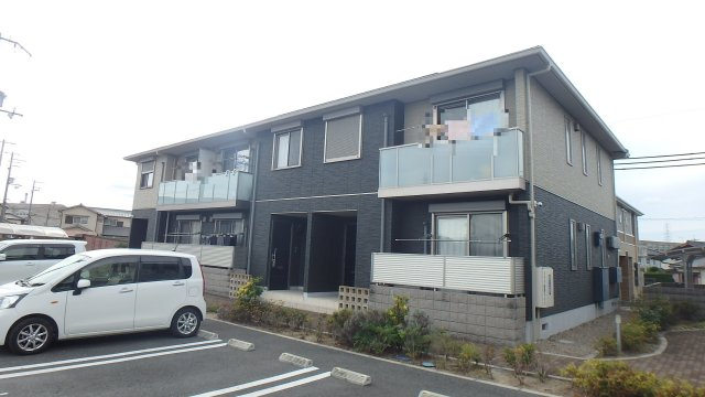 シャーメゾン水足Aの外観