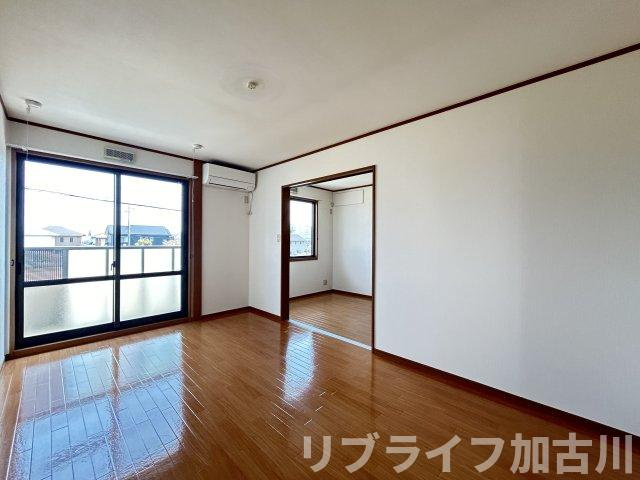 サンガーデン田中２の居間・リビング|201号室参照