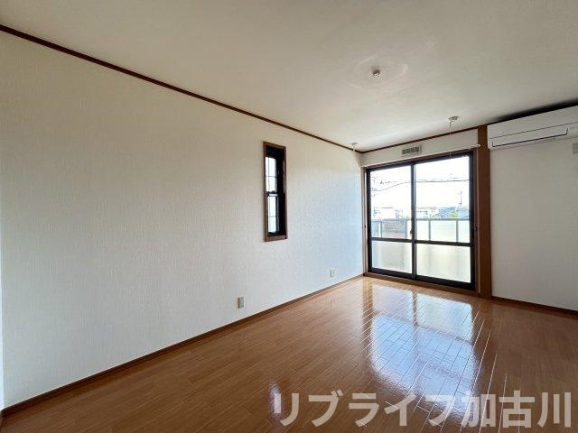 サンガーデン田中２の居間・リビング|201号室参照
