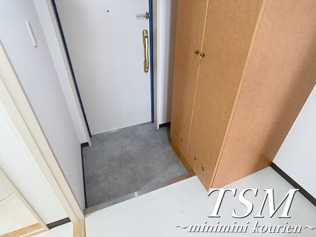 リヴィックスマンションの玄関