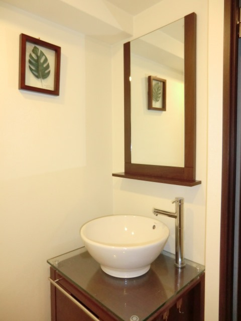 CASSIA　TSUKAMOTOの独立洗面台