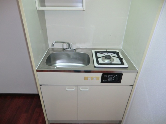 グランドハイツ三津屋北のキッチン